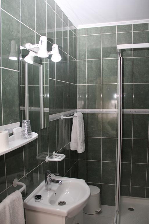 Residencial Montanhes Hotel Vila Real Ngoại thất bức ảnh