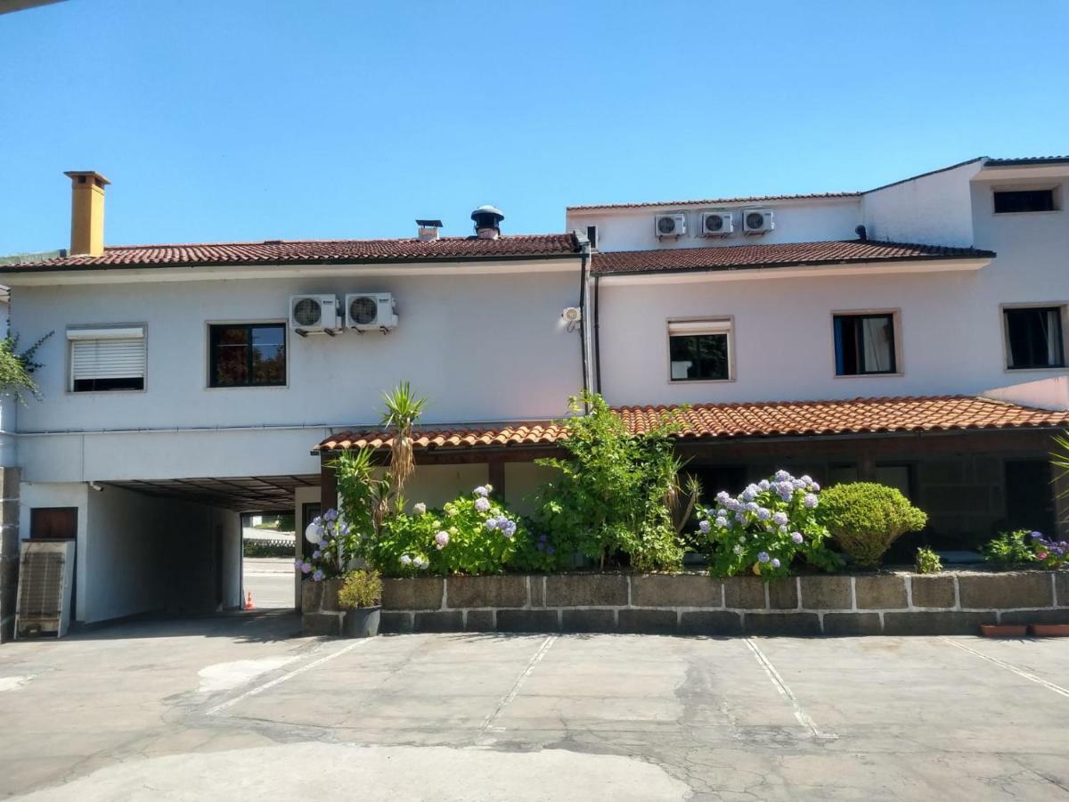 Residencial Montanhes Hotel Vila Real Ngoại thất bức ảnh